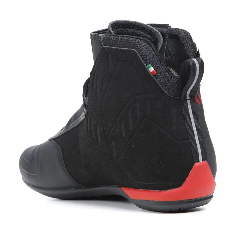 TCX R04D Waterproof Boot (Black/Red) 6 TCX R04D Waterproof Boot (Black/Red) - Image 6